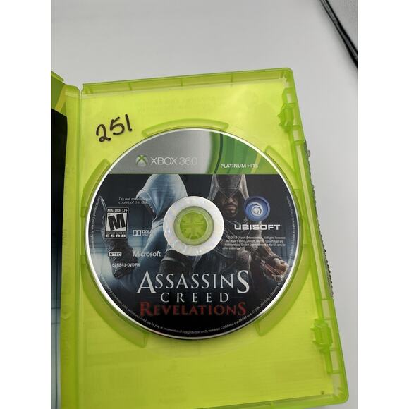 Assassin's Creed: Revelations (Microsoft Xbox 360, 2011) Free Shipping Complete - Picture 5 of 6